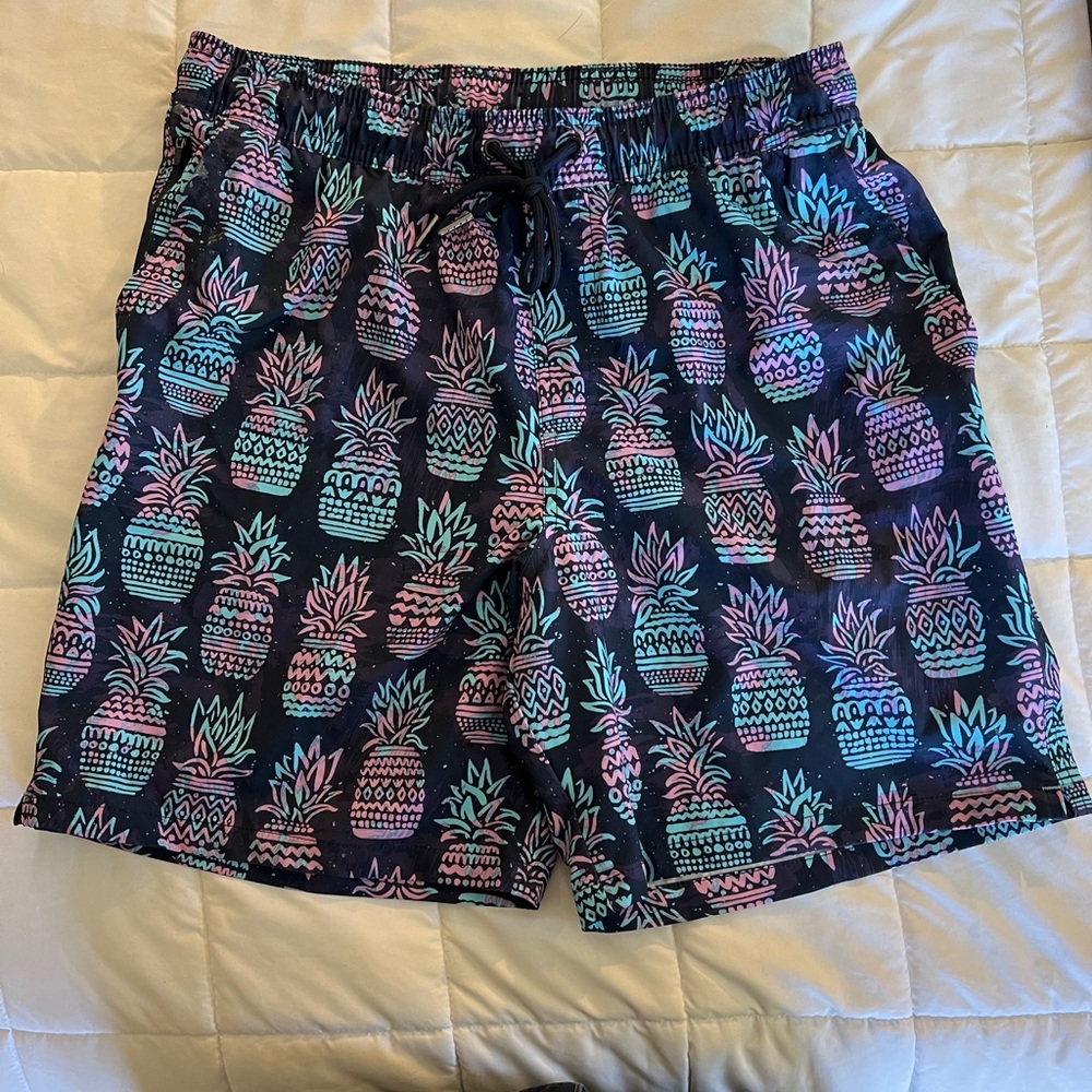 Men's 7" Pineapple Swim Trunk - Goodfellow & Co - size M